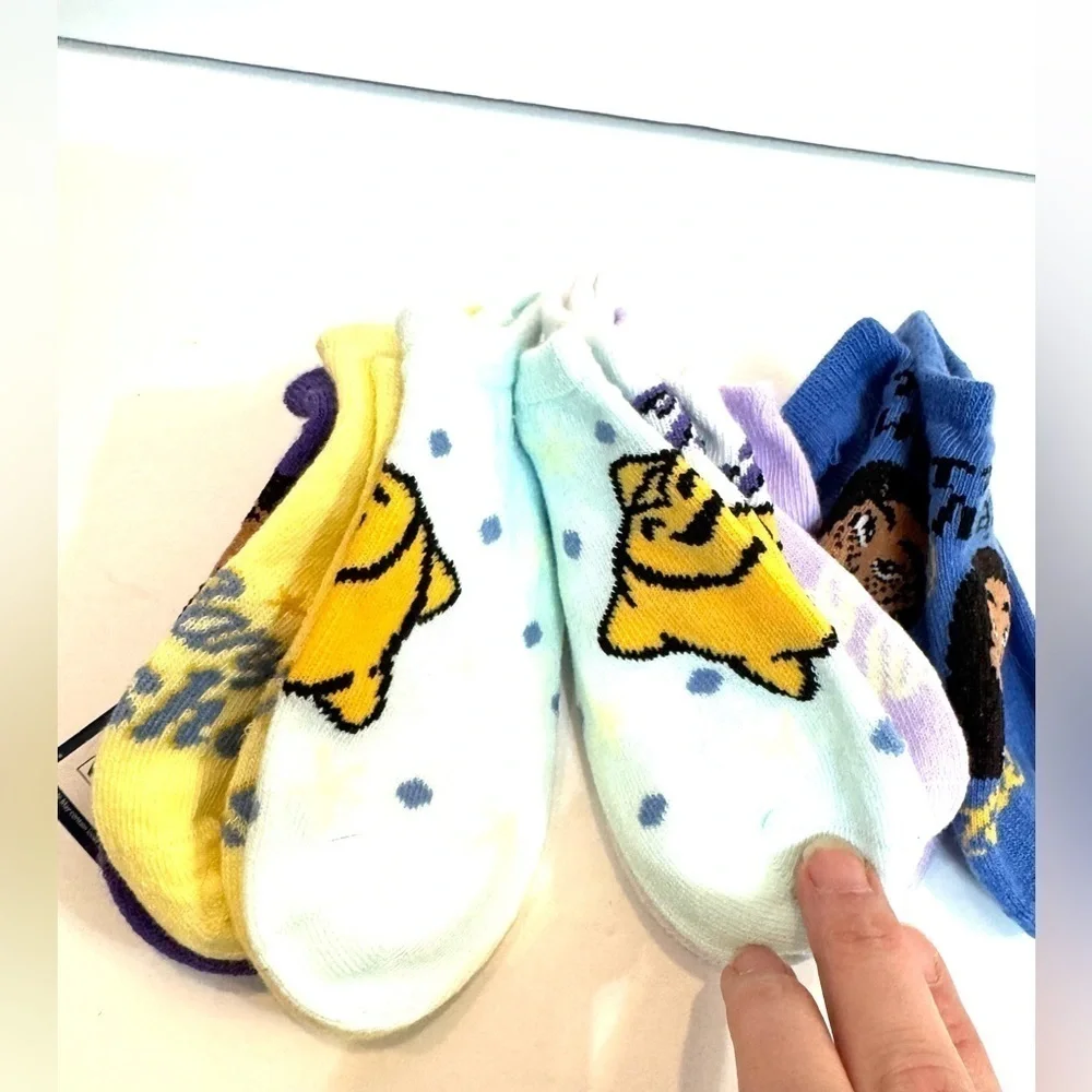 New Open Packaging Disney Wish Toddler/Preschool  Girl Socks 6-pairs Size Small